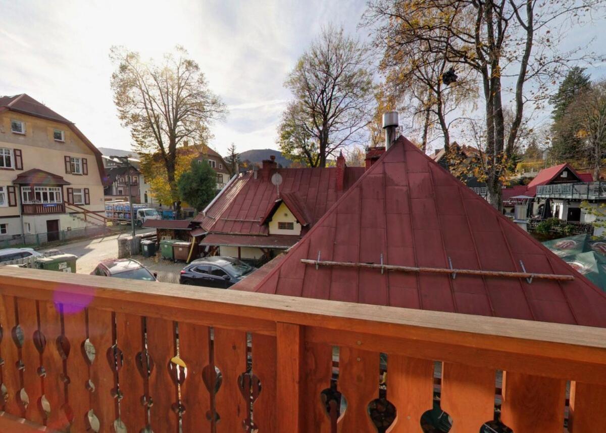 Dom Wypoczynkowy Topaz Шклярська Поремба Номер фото